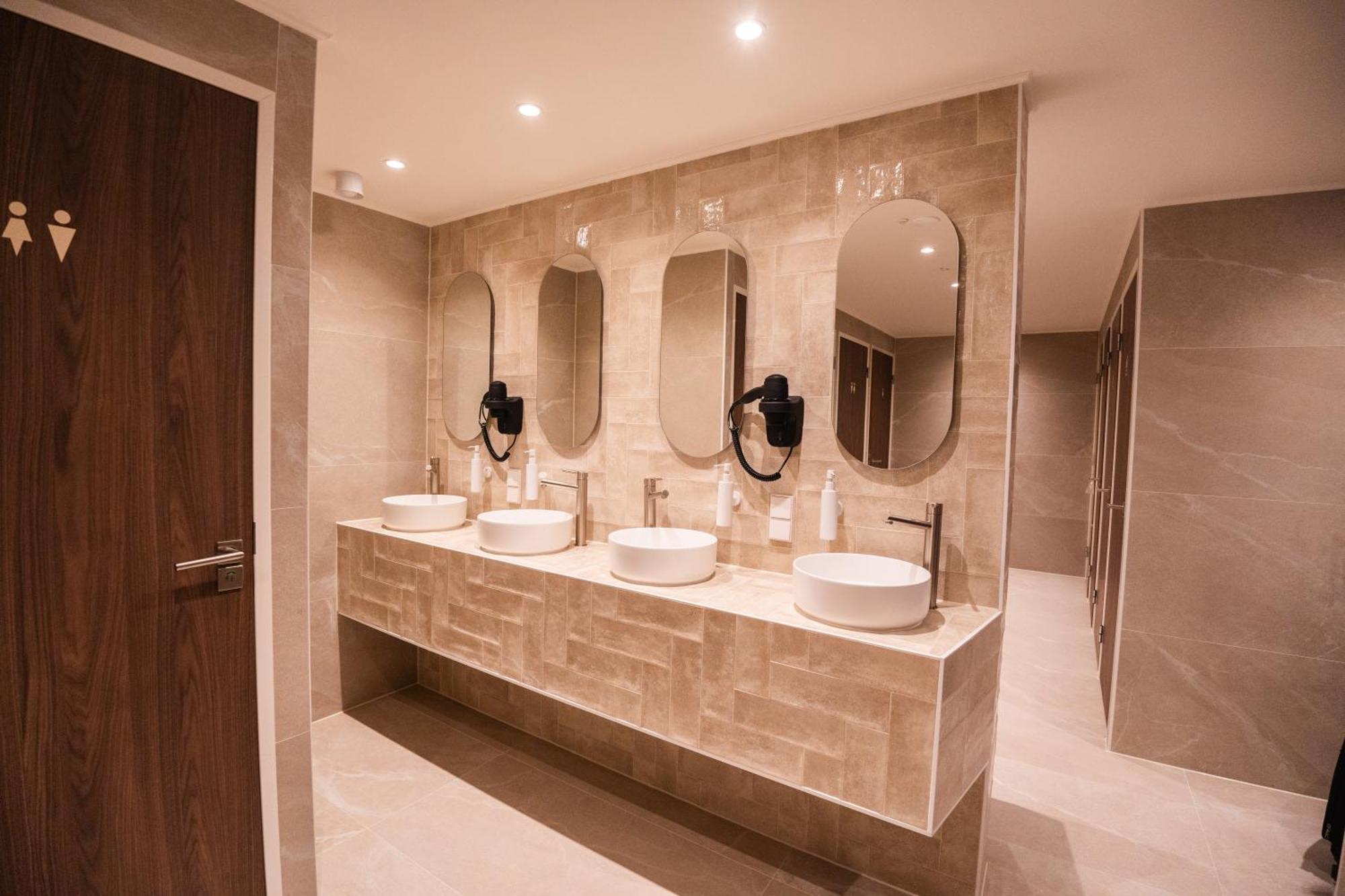 Cabins Hotel Amsterdam Ostello