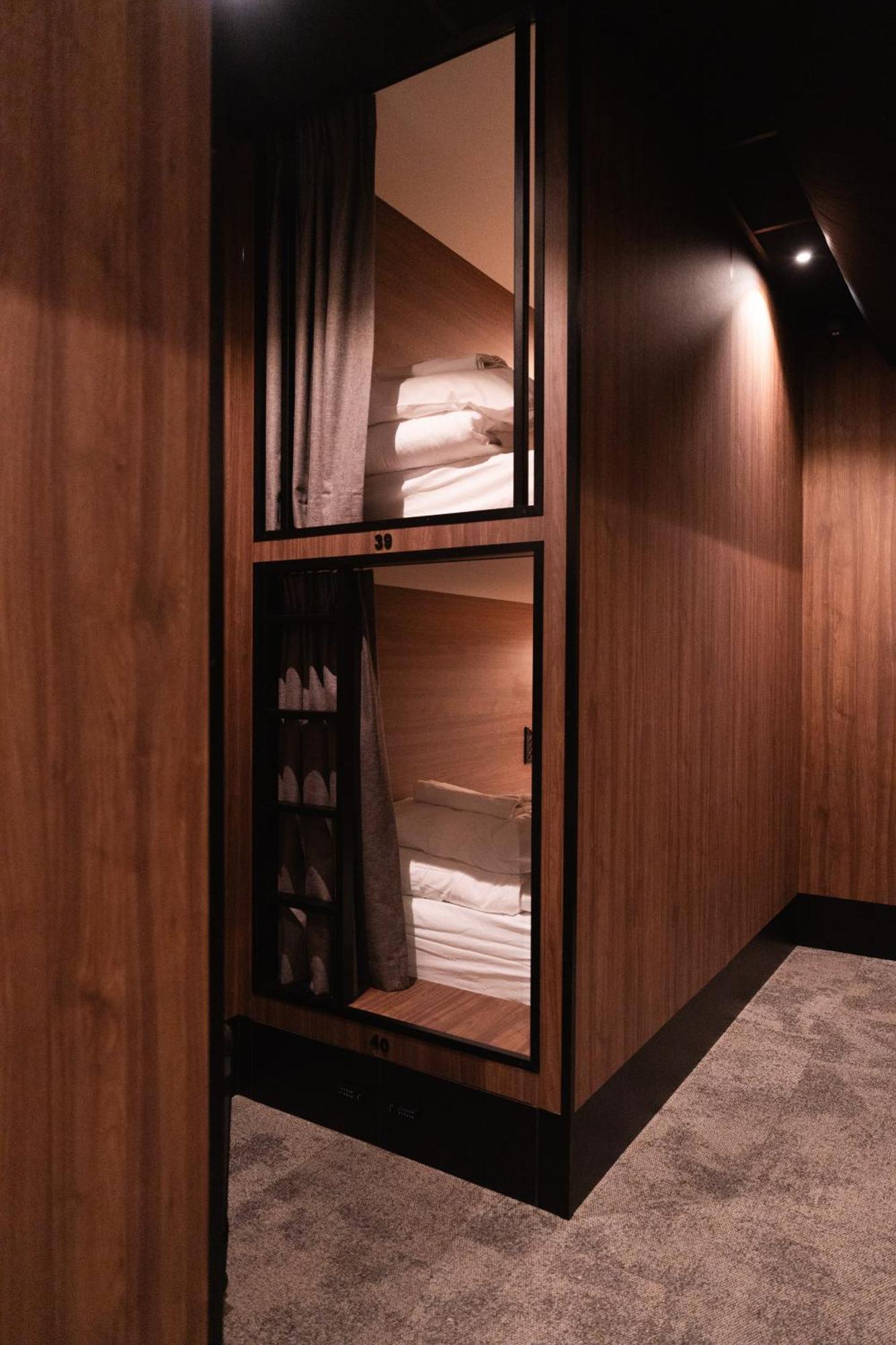 Cabins Hotel Amsterdam Ostello